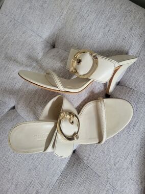 Gucci Cream White Leather Ring-Accent High Heel Sandal Mules 90s - Size 6